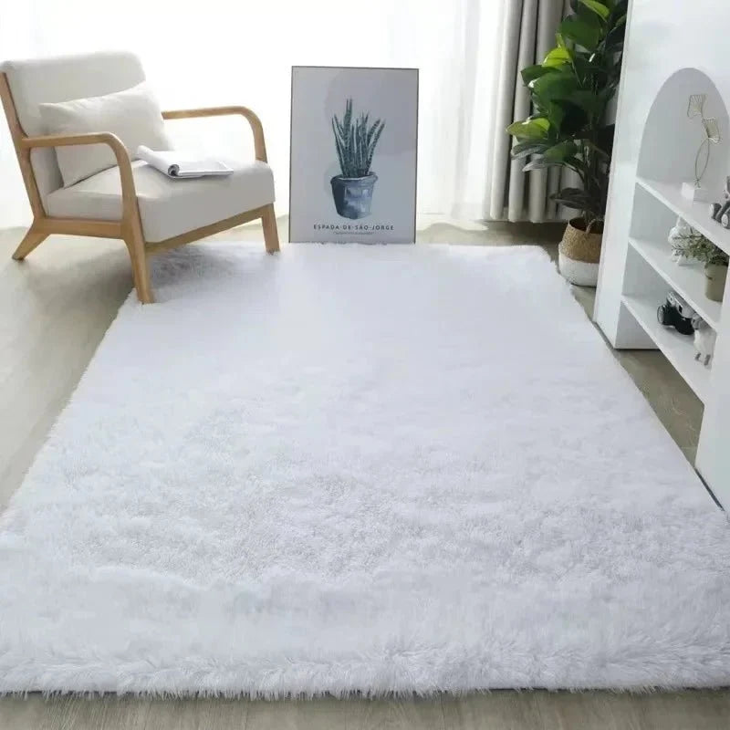 Area Rug Soft Polyester Easy-Care Surface