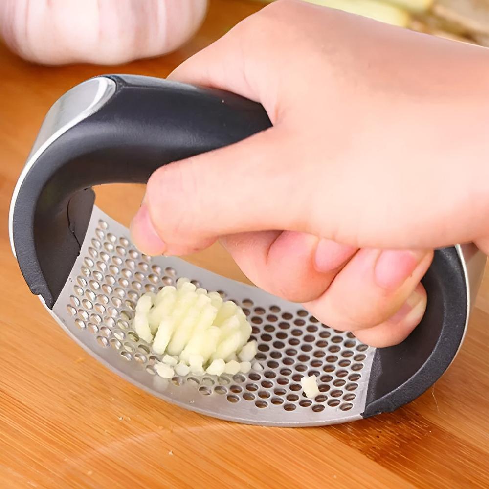 Garlic Press Stainless Steel & Foldable Handle