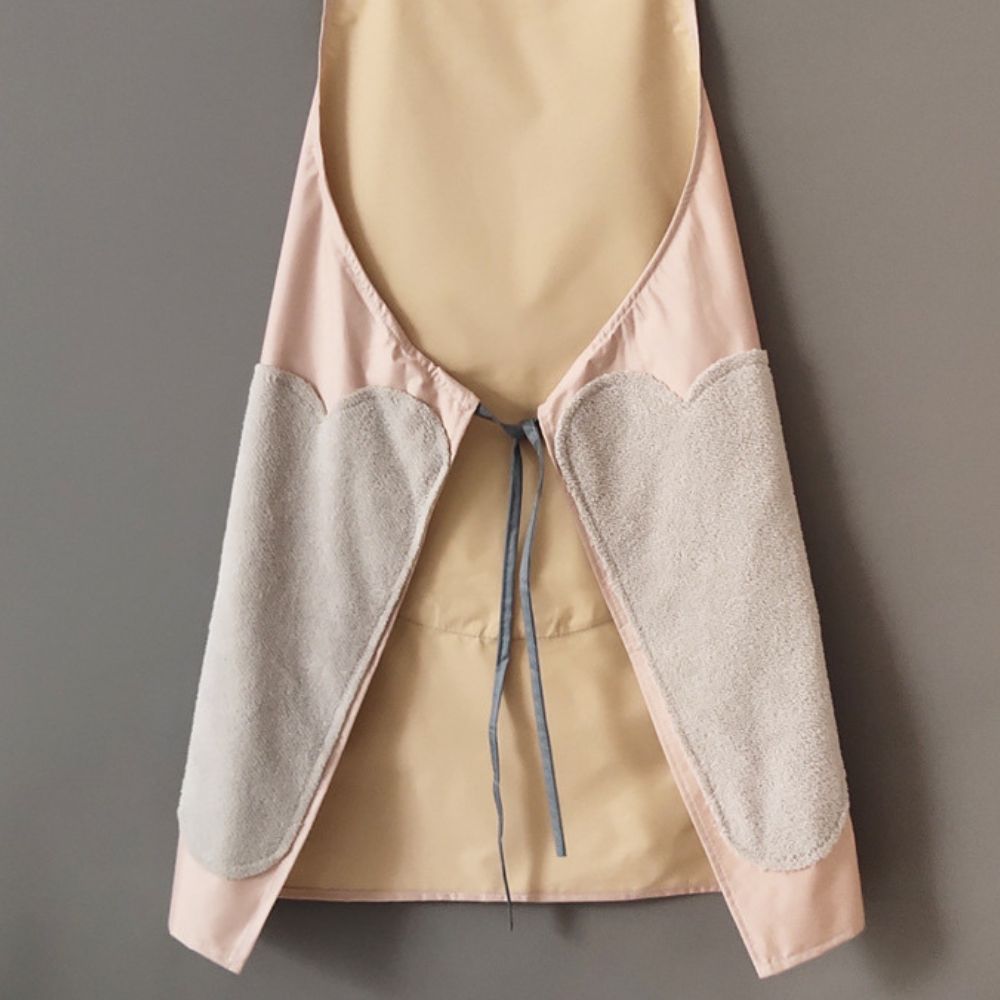 Kitchen Apron Waterproof & Oil-Proof Adjustable Straps