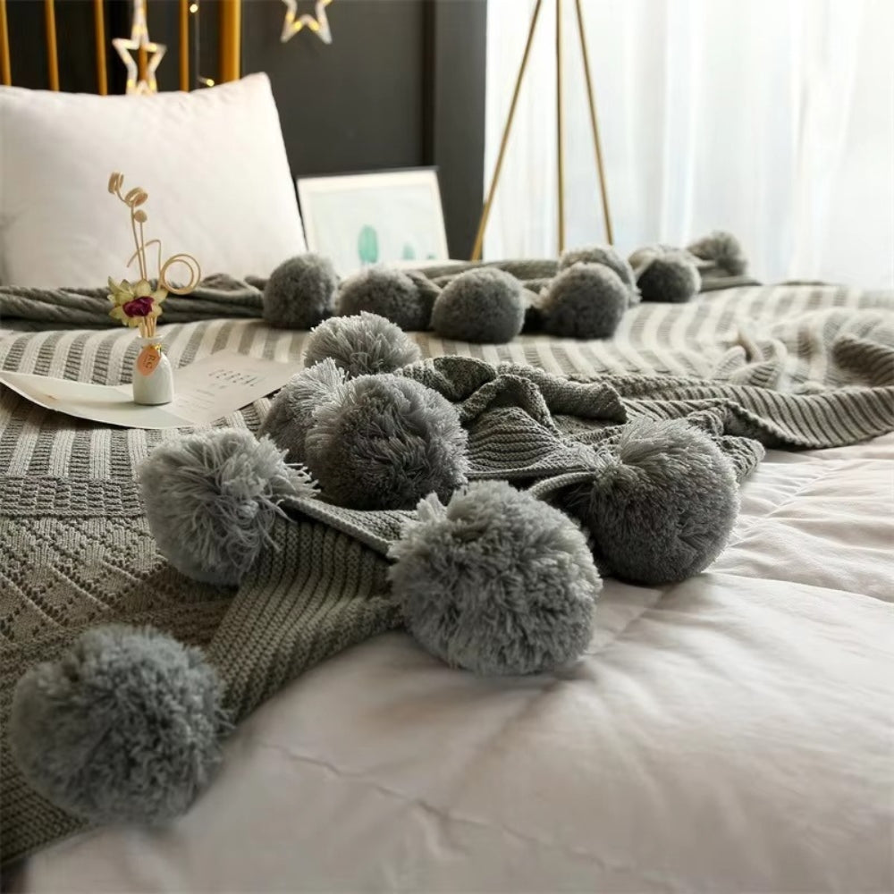 Knitted Throw Blanket Soft Microfiber & Oversized Pom-Poms