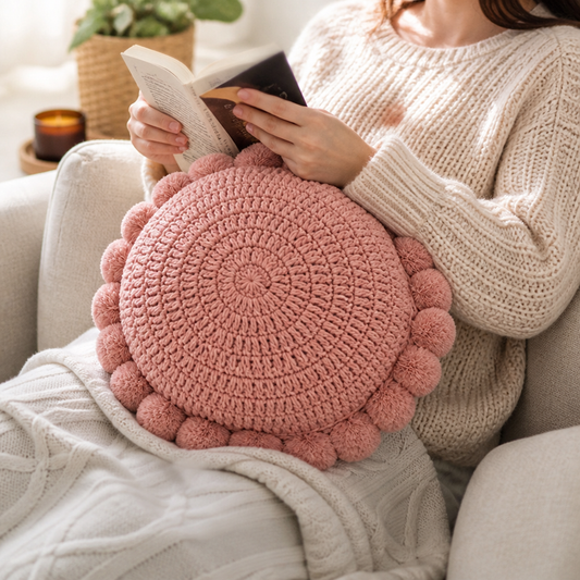 Round Knitted Throw Pillow with Cotton Filling