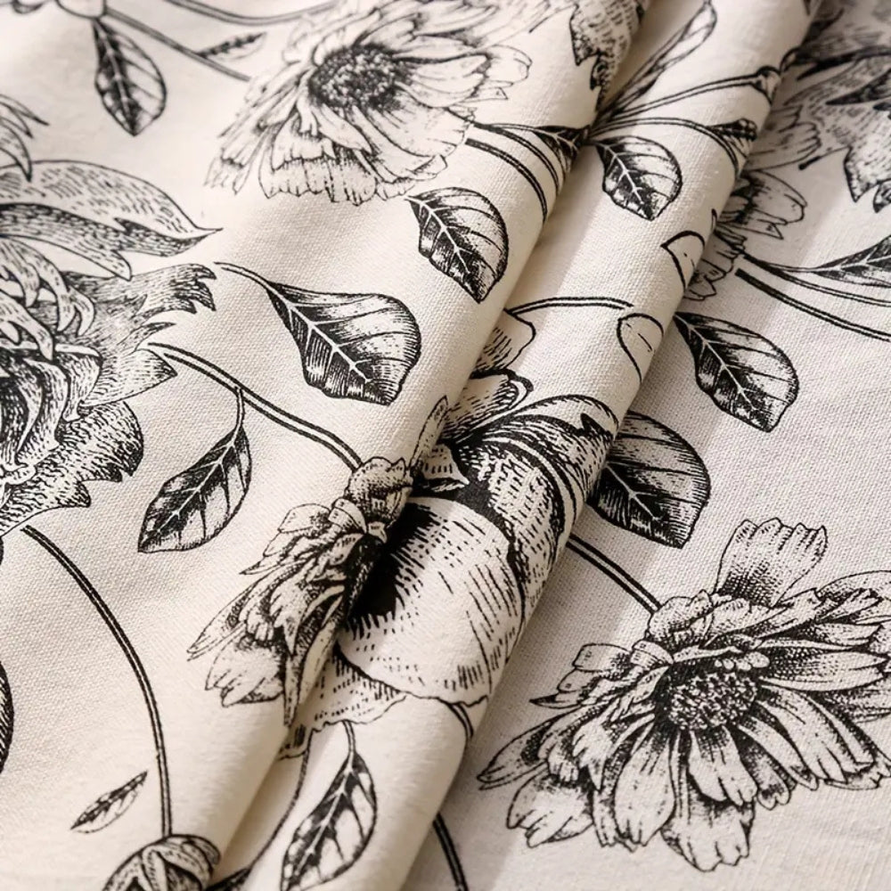 Tablecloth Floral Pattern Tassel Trim Cotton-Poly Blend