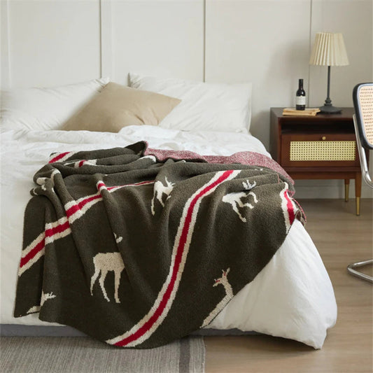Throw Blanket Stag Motif Microfiber Blend Machine Washable