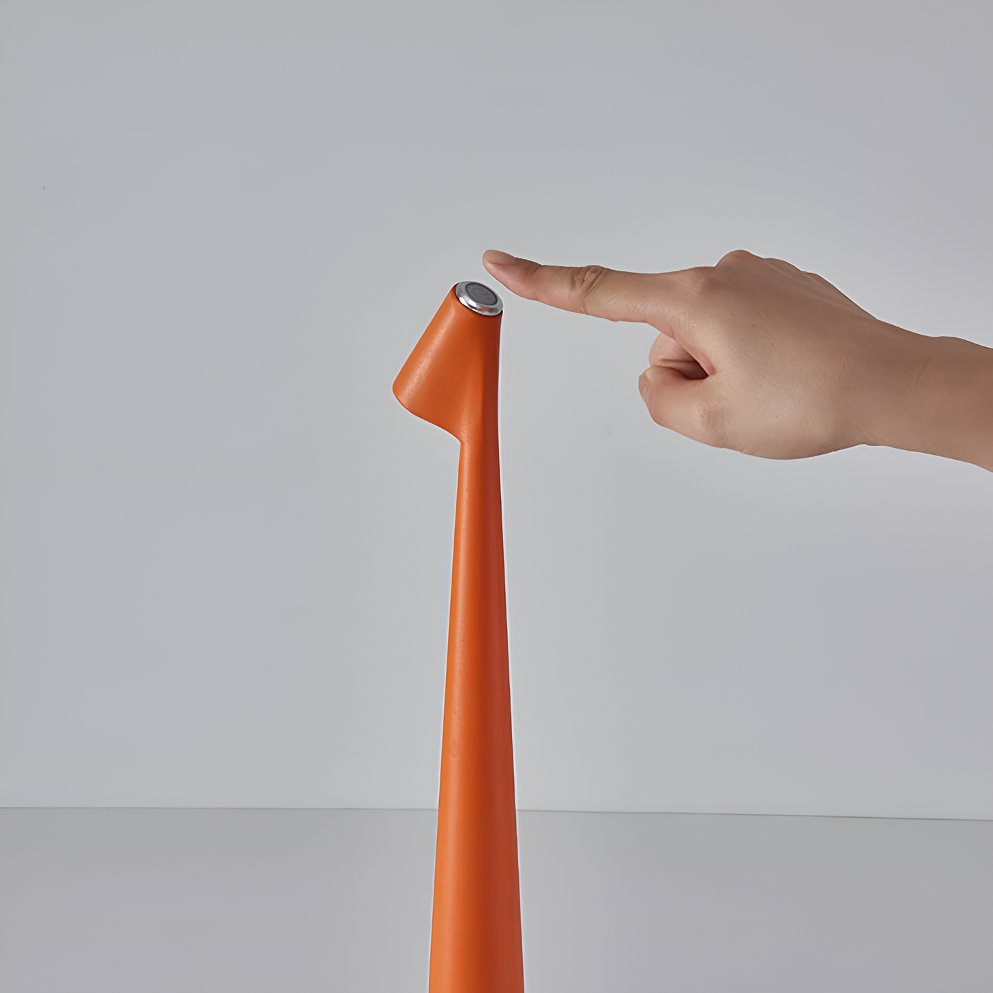 Elegant Wireless LED Lamp - Adjustable Brightness for Any Room