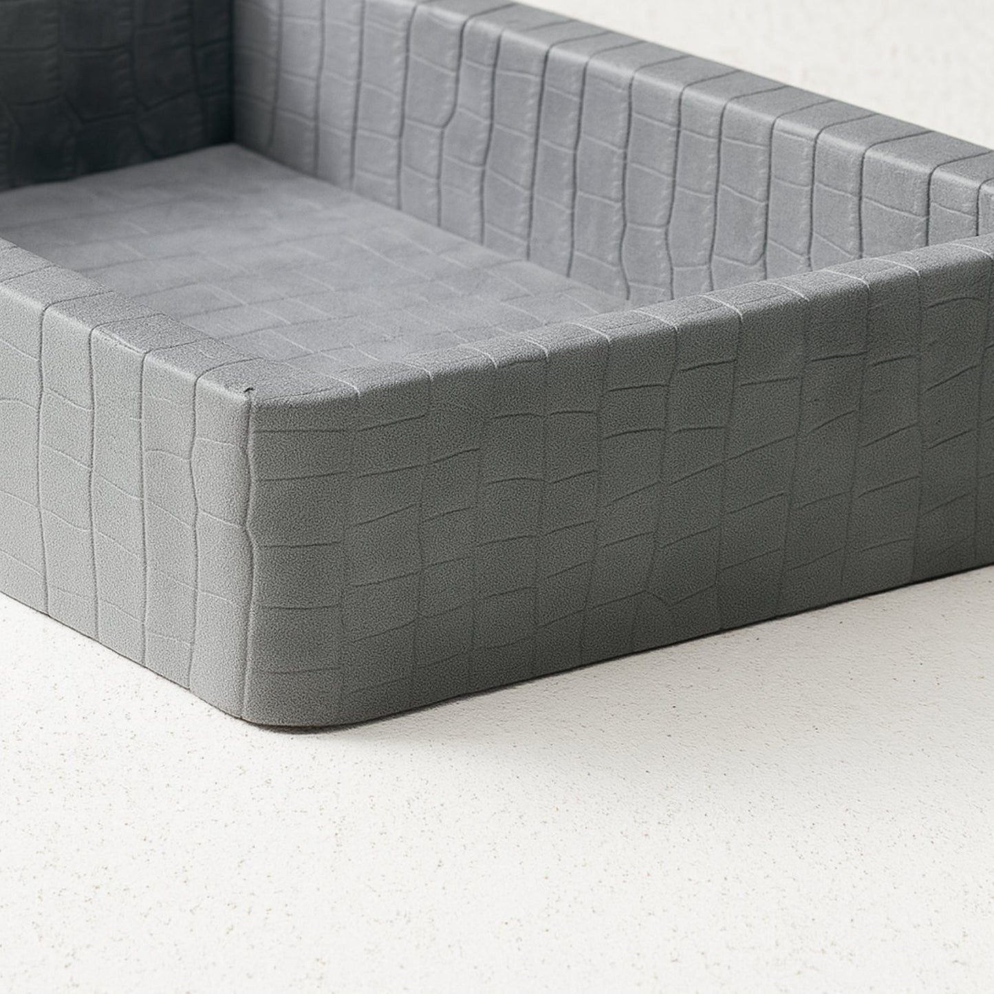 Elegant Wooden Storage Tray with Unique Texture