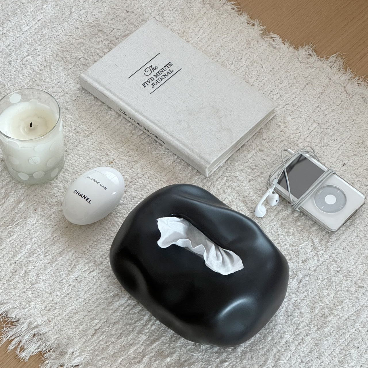 Elegant Cloud-Inspired Ceramic Tissue Organizer