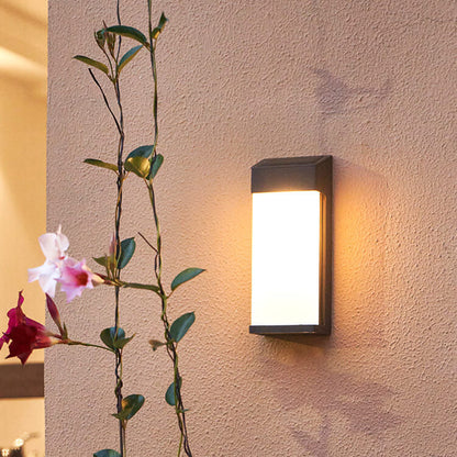 Sleek Solar Wall Light with Glass Shade in Contemporary Design