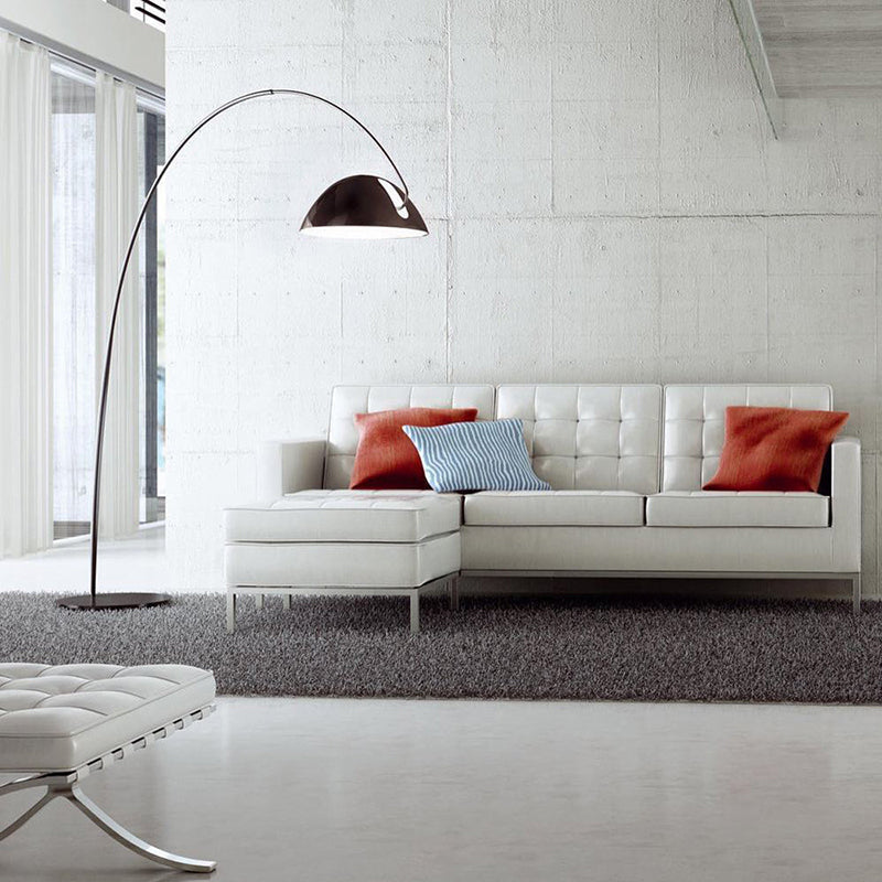 Elegant Arc Floor Lamp with Sleek Black Finish