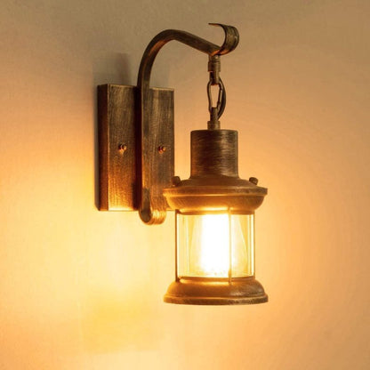 Charming Vintage-Style Wall Light Fixture