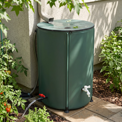 Collapsible 105 Gallon Rainwater Barrel for Garden and Gutter Use