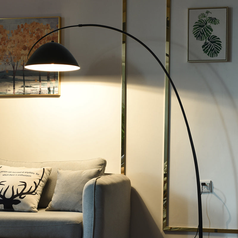 Elegant Arc Floor Lamp with Sleek Black Finish