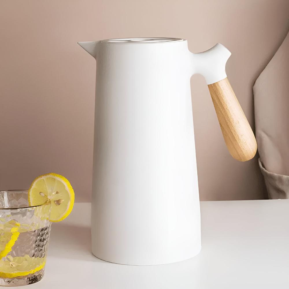 Elegant Insulated Carafe with Comfortable Grip