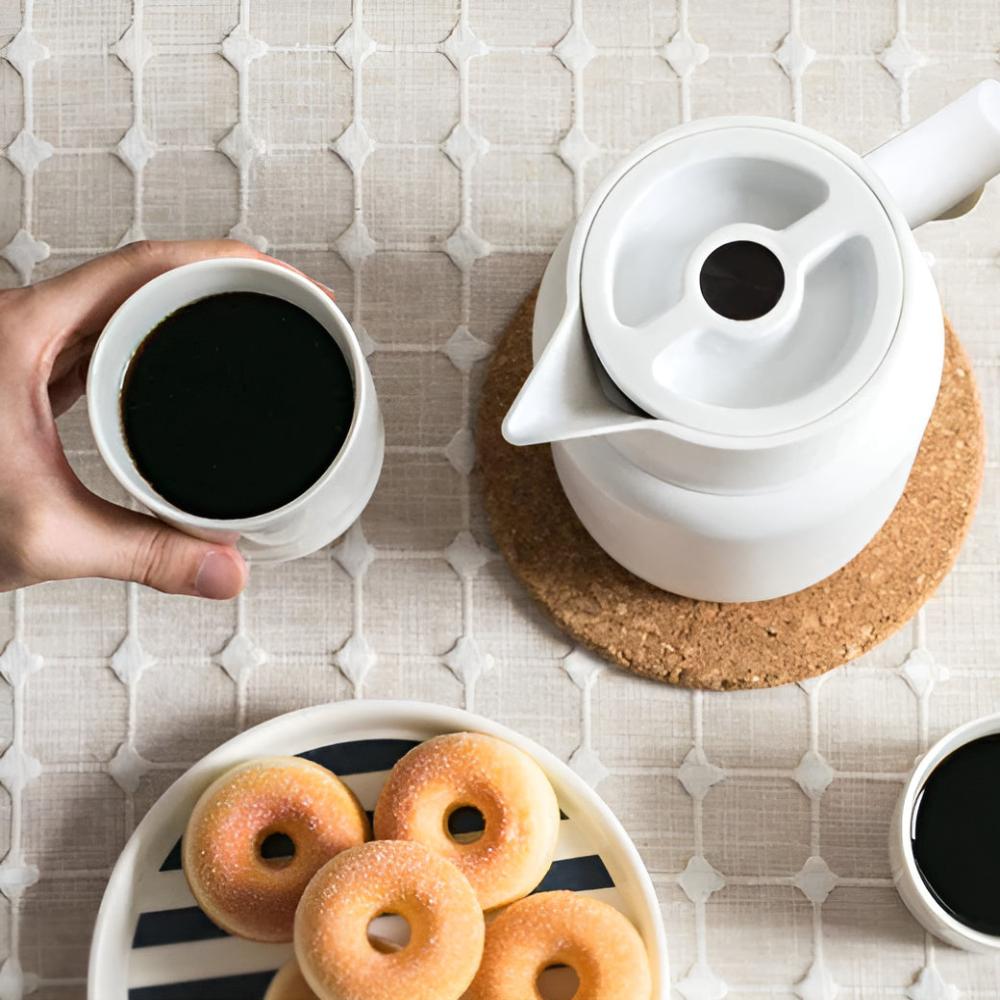 Elegant Insulated Carafe with Comfortable Grip
