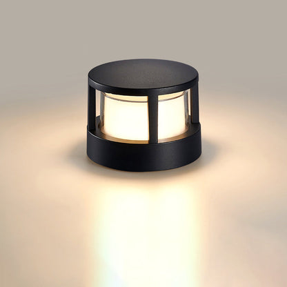 Sleek Outdoor LED Lantern – Weatherproof Aluminum Structure