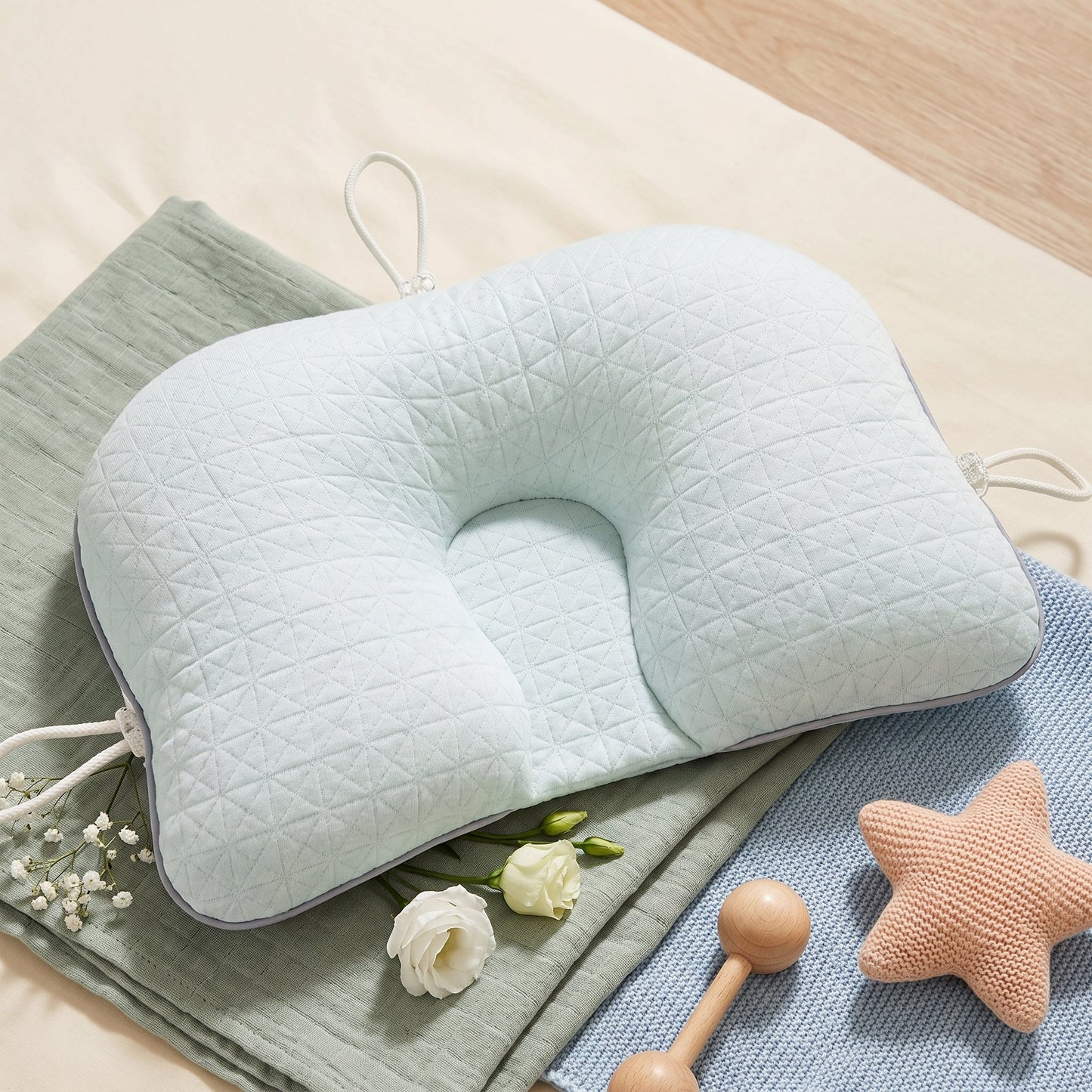 Support Pillow for Infants - Twinkling Star Design