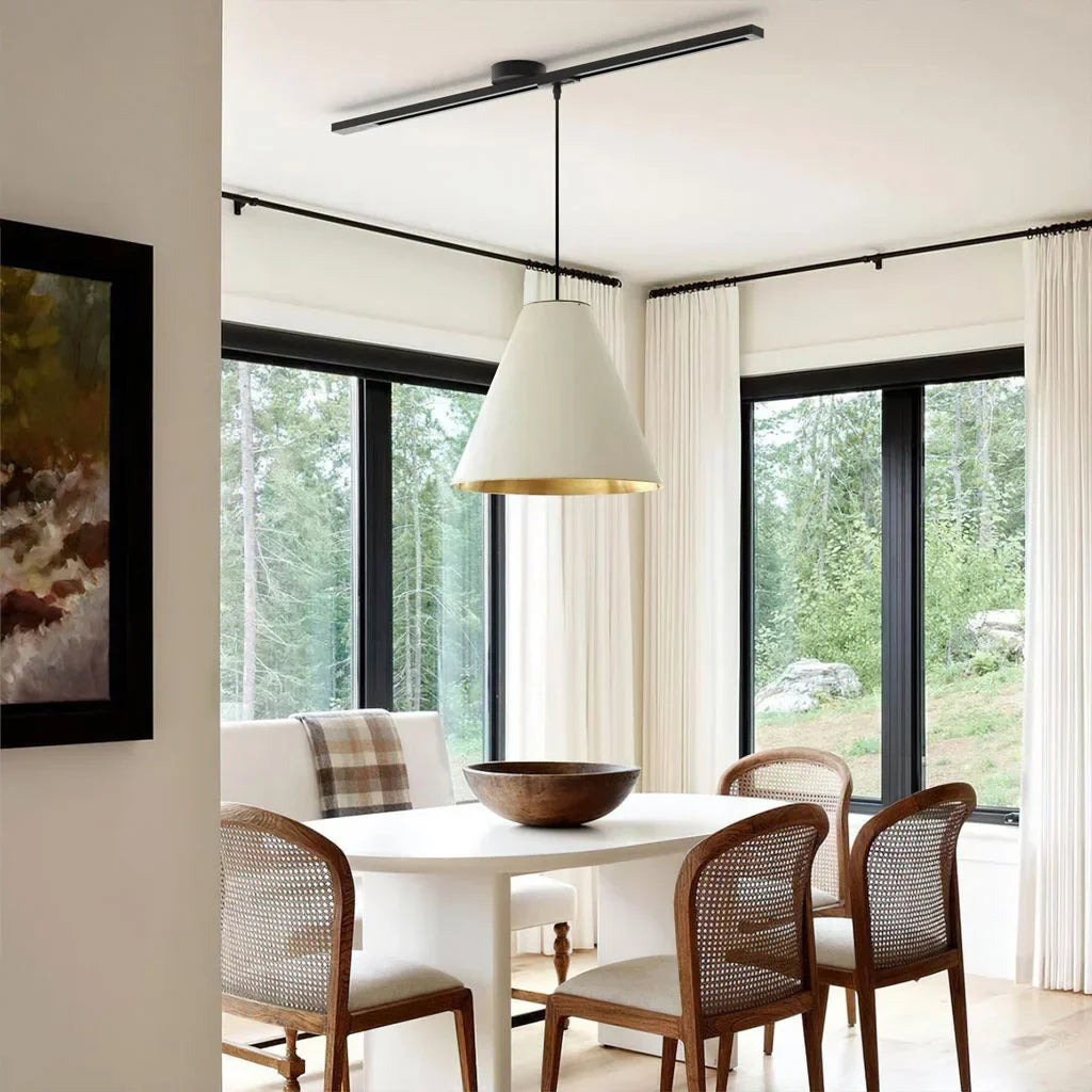 Versatile Ceiling Track Light System with Adjustable Pendant Mount