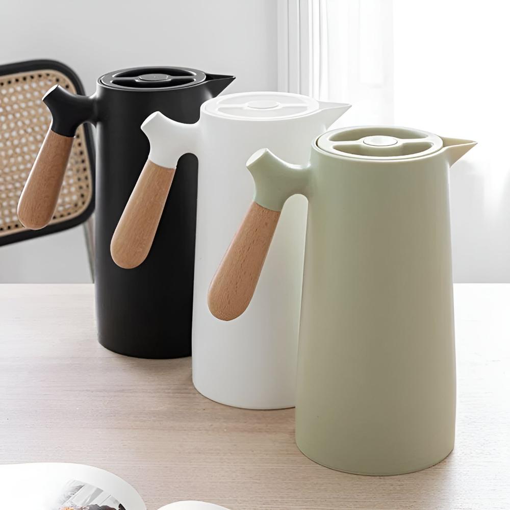 Elegant Insulated Carafe with Comfortable Grip