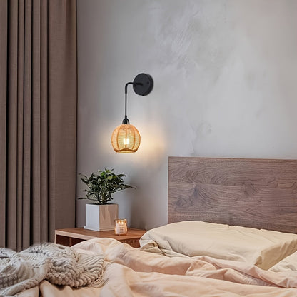 Artisan Rattan Wall Lamp – Chic Sconce for Any Room