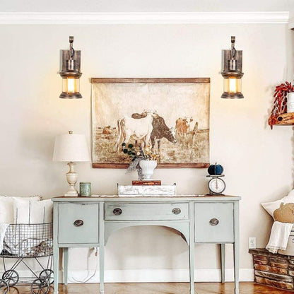 Charming Vintage-Style Wall Light Fixture