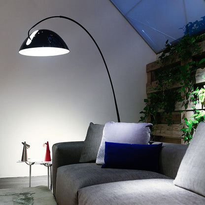 Elegant Arc Floor Lamp with Sleek Black Finish