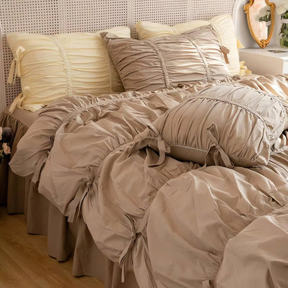 Charming Lace Bedding Collection – 4-Piece Set for Dreamy Bedrooms