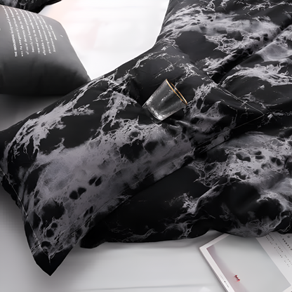 Elegant Black Marble-Inspired 3-Piece Bedding Collection