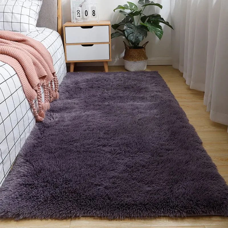 Area Rug Soft Polyester Easy-Care Surface