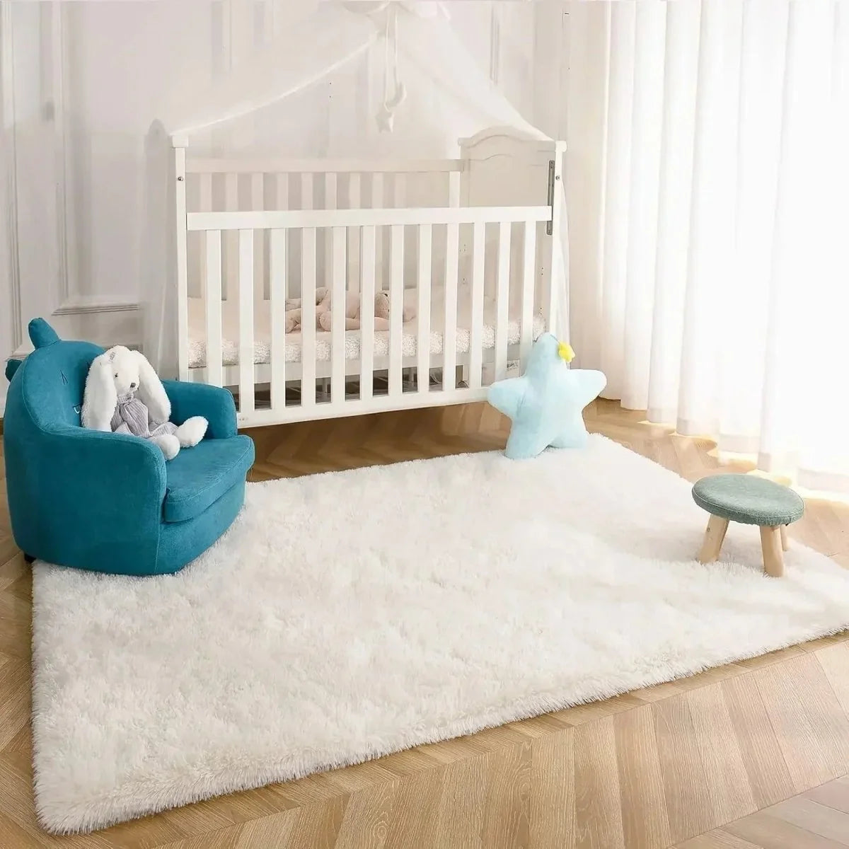 Area Rug Soft Polyester Easy-Care Surface