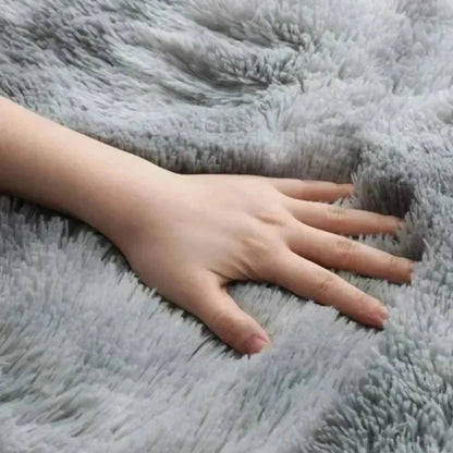 Area Rug Soft Polyester Easy-Care Surface
