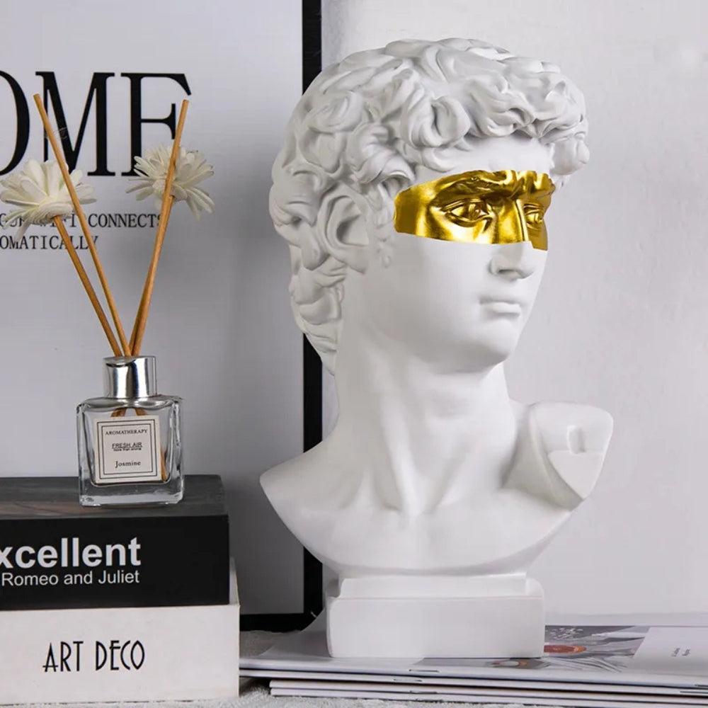 Art Sculpture Renaissance-Inspired Resin 6 Inch