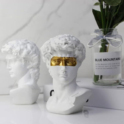 Art Sculpture Renaissance-Inspired Resin 6 Inch