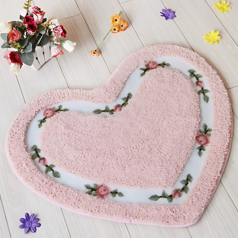 Bath Mat Heart-Shaped Tufted Microfiber & Non-Slip