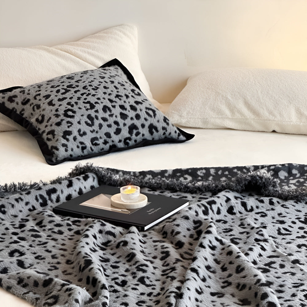 Blanket Plush Mink Fleece Leopard Jacquard 55 x 63