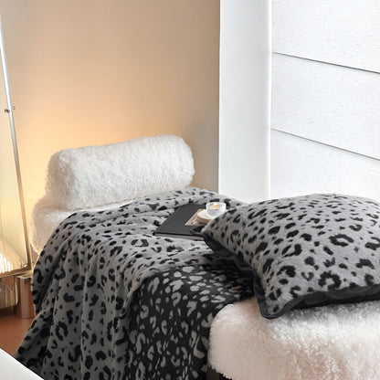 Blanket Plush Mink Fleece Leopard Jacquard 55 x 63
