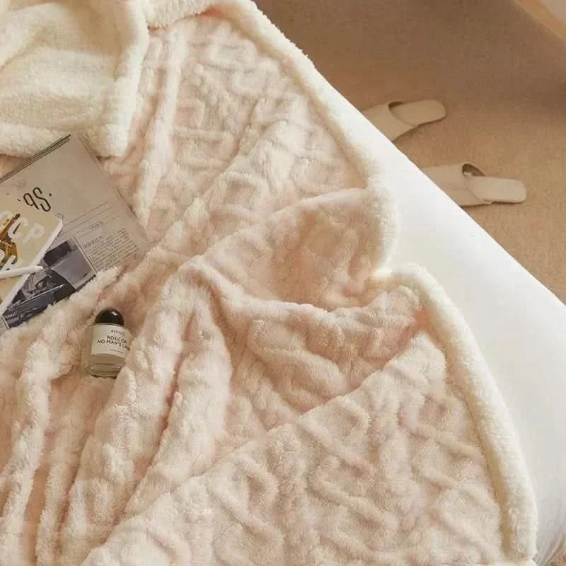 Blanket Reversible Microfiber Flannel & Lambswool Water-Repellent