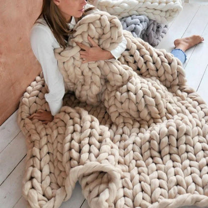 Chunky Wool Yarn Soft Fluffy Texture