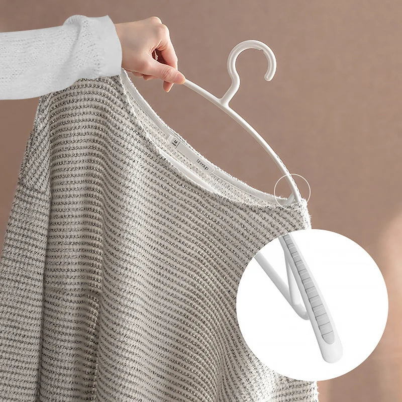 Clothes Hangers Non-Slip Wide Shoulder Set of 10