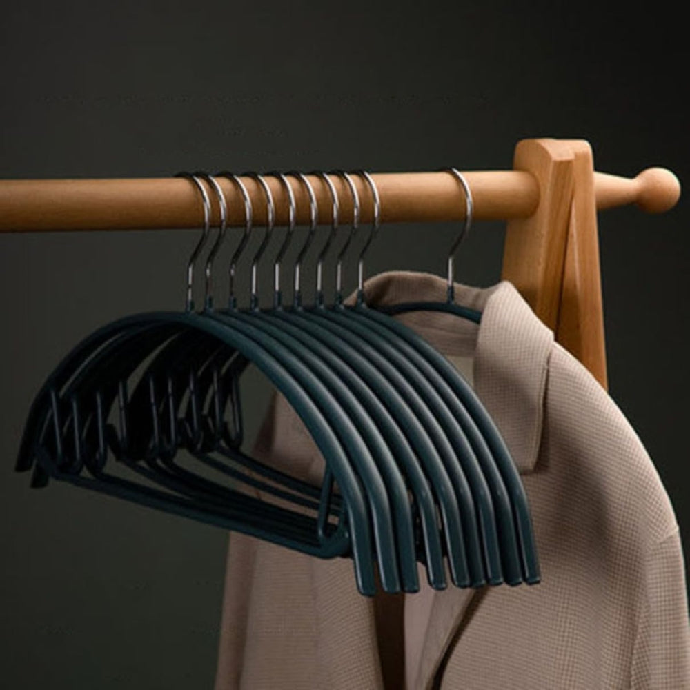 Clothes Hangers Soft-Touch Finish Ergonomic Curve