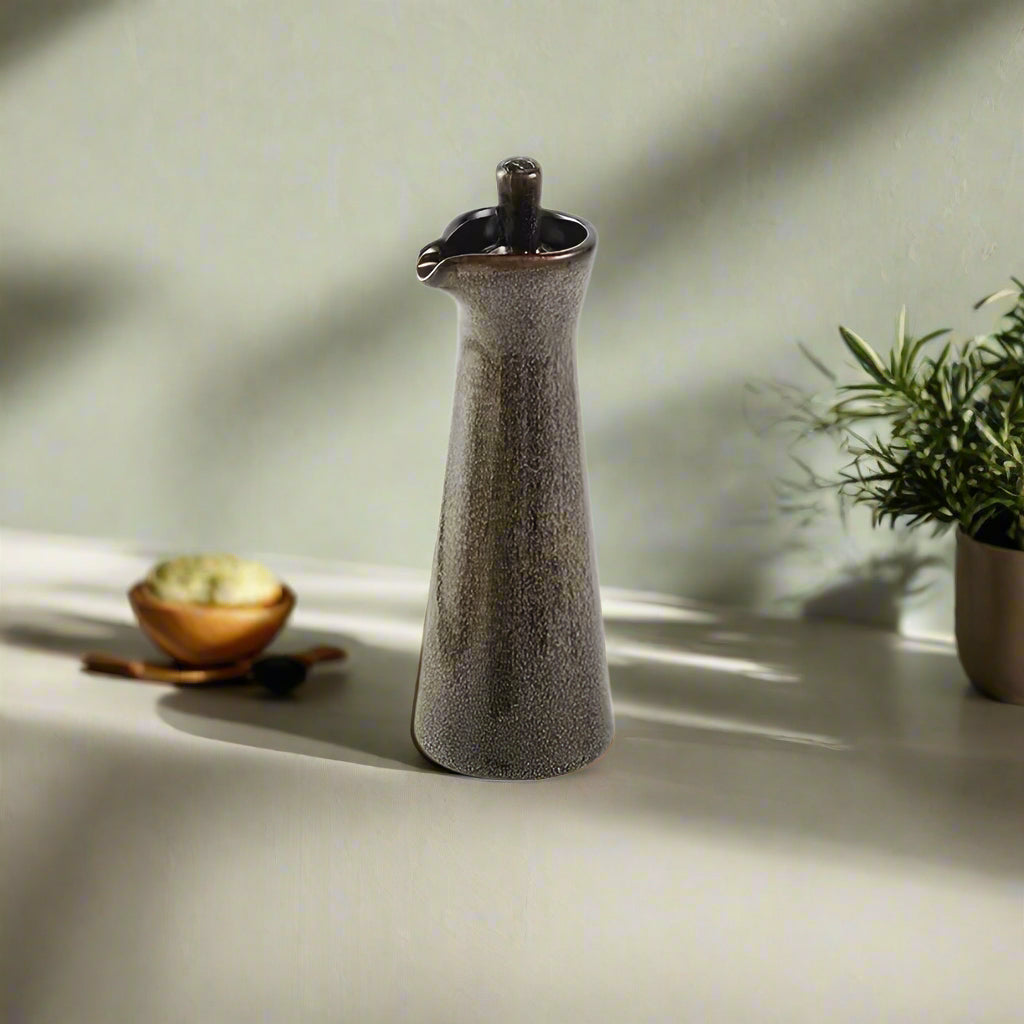 Condiment Bottle Ceramic Drip-Free Oval Pourer