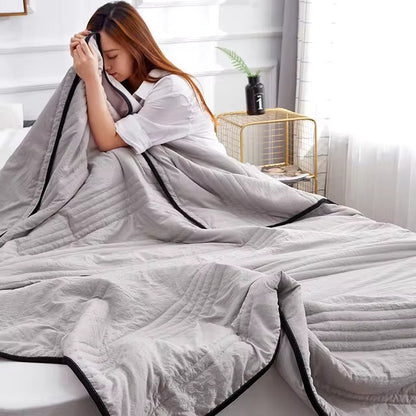Cooling Blanket Instant-Cooling Breathable Hypoallergenic