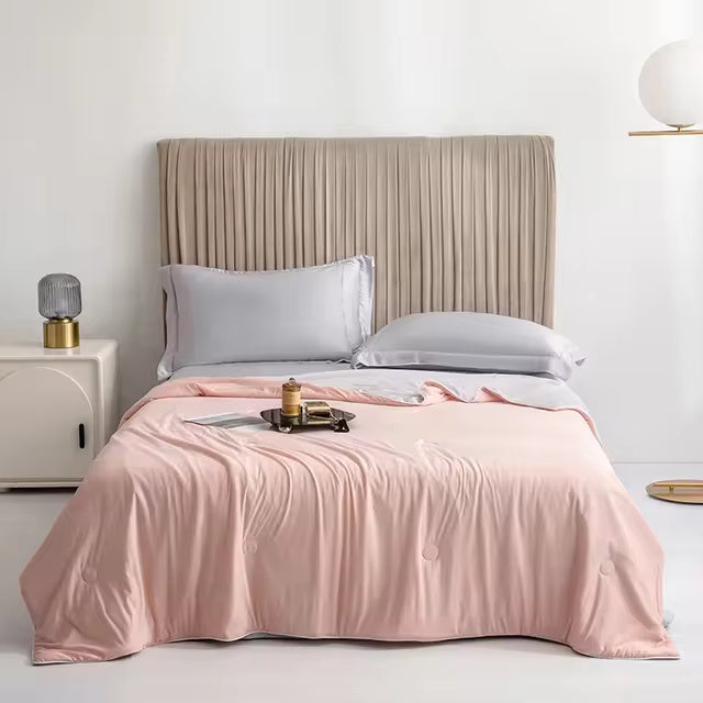 Cooling Blanket Microfiber Moisture-Wicking Hypoallergenic