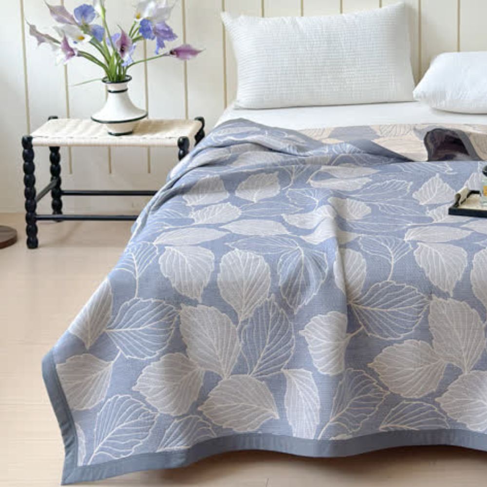 Cotton Blanket Triple-Layer Gauze Mulberry Leaf Print