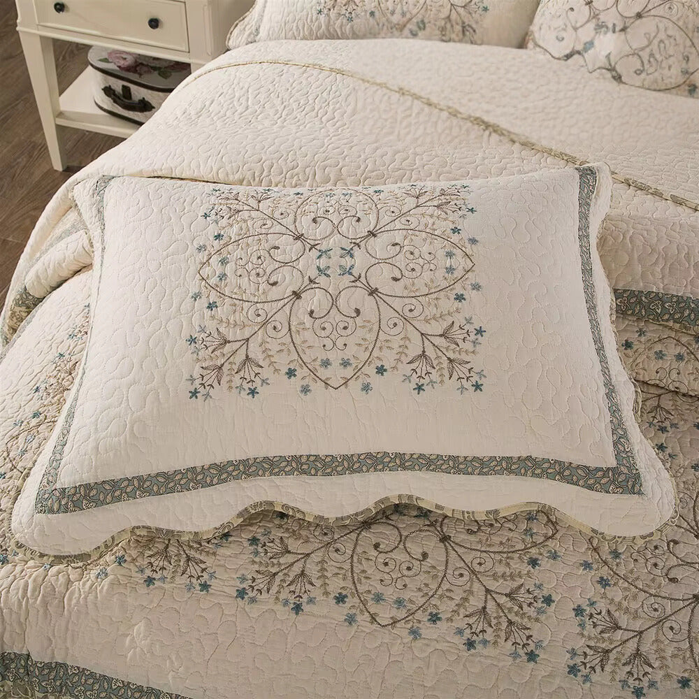 Coverlet 3-Piece Set Reversible Embroidered Lightweight Polyester