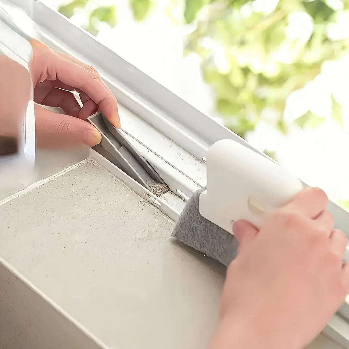 Crevice Cleaning Brush Grooved Head for Tight Gaps