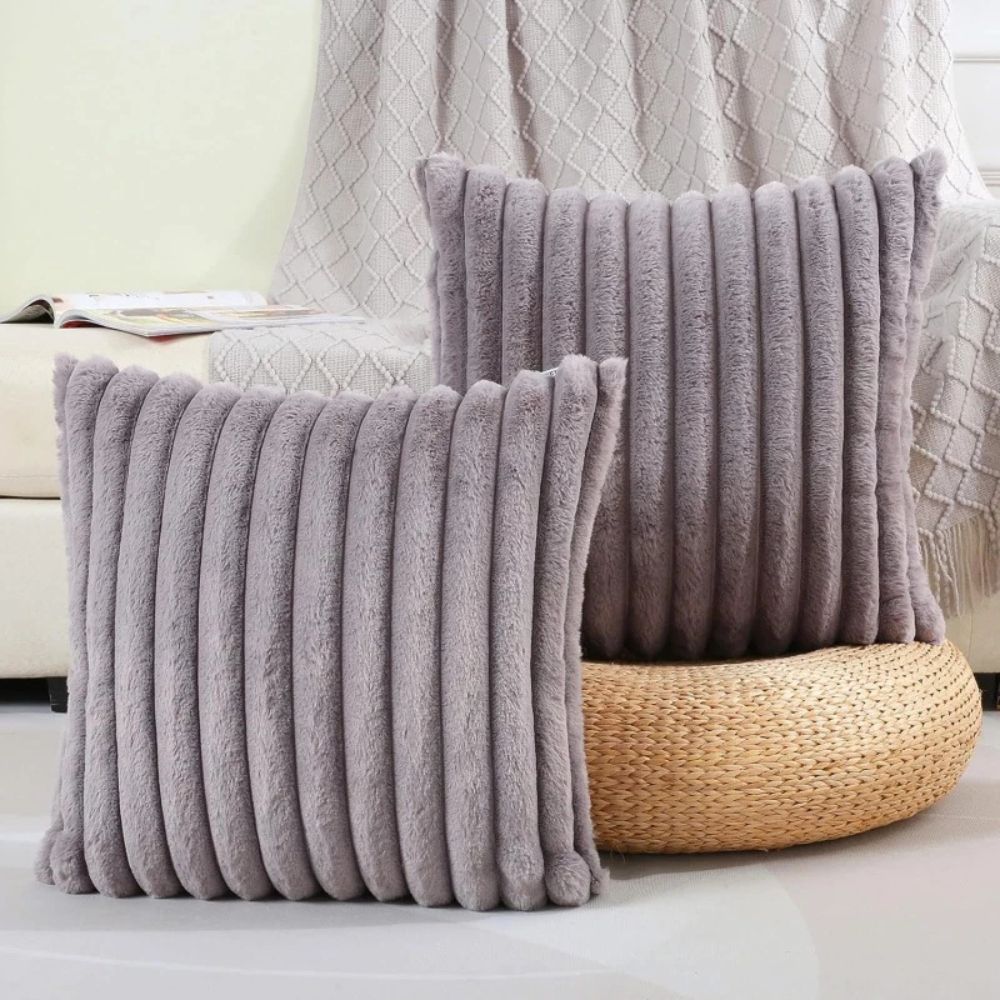 Cushion Cover Faux Fur Plush 18x18 Machine-Washable