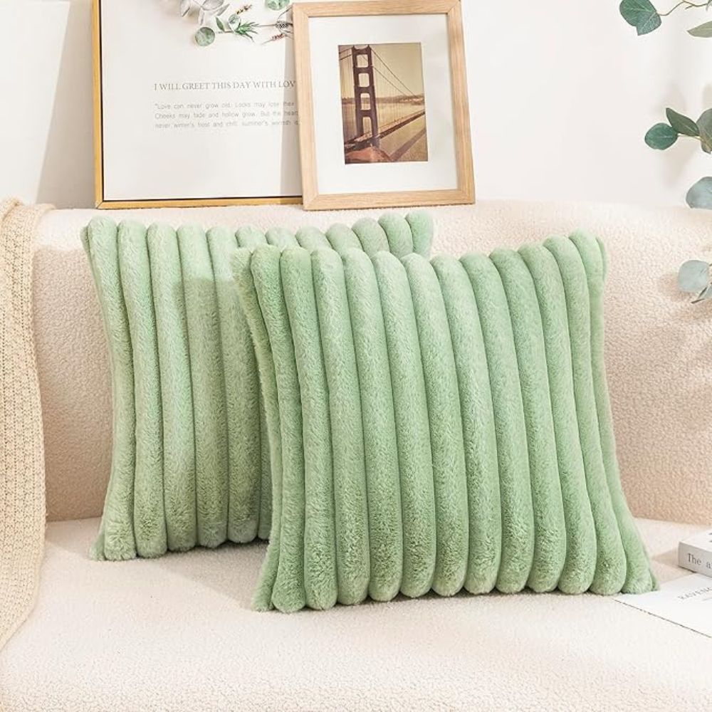 Cushion Cover Faux Fur Plush 18x18 Machine-Washable