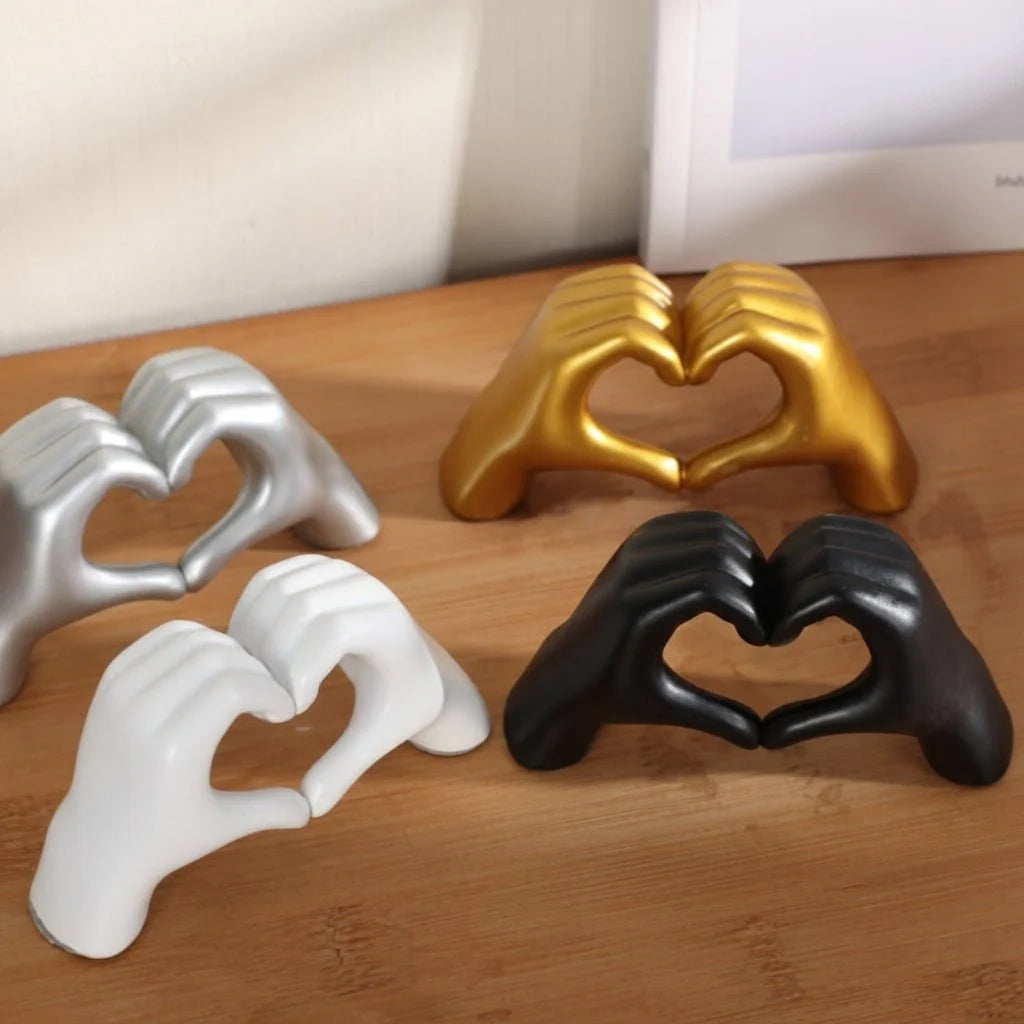 Decorative Figurine Resin Sculptural Love Design
