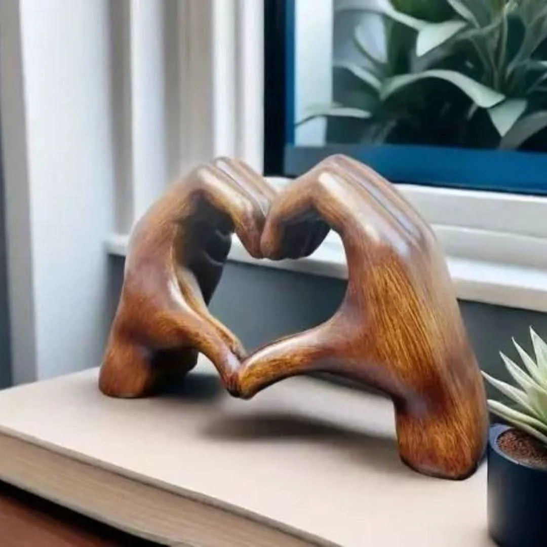 Decorative Figurine Resin Sculptural Love Design