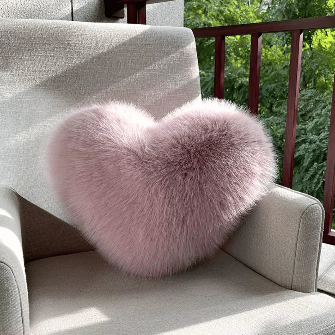 Decorative Pillow Heart-Shaped Faux Fur Machine-Washable