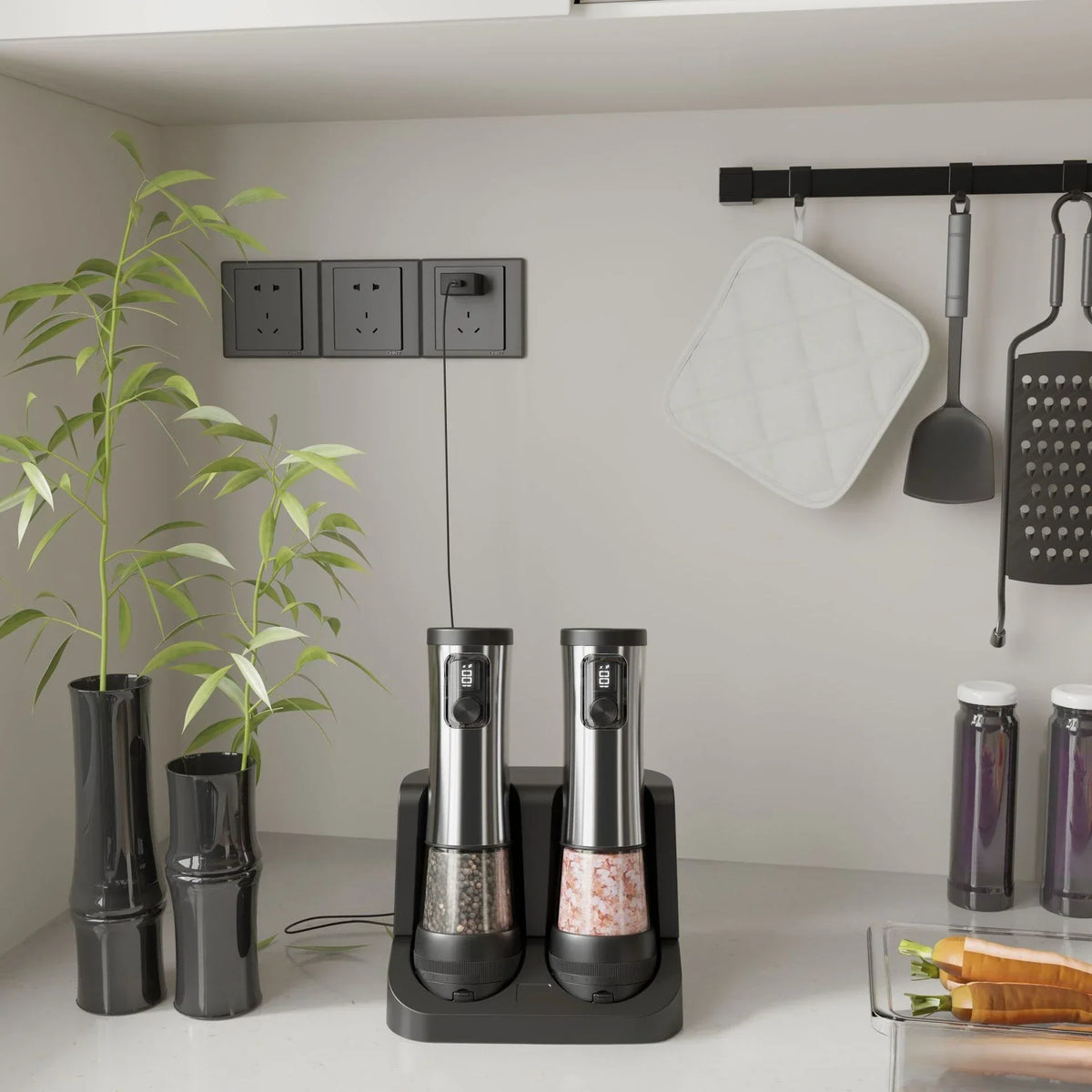 Electric Salt & Pepper Mill Set Rechargeable Adjustable Grind